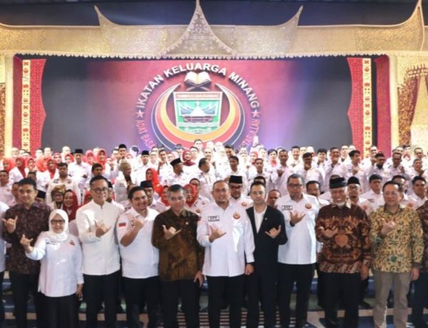 IKM Laporkan Abu Janda Atas Dugaan Ujaran 'Barbar' Terhadap Sumbar